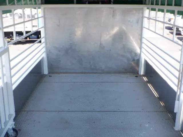 ＵＤ コンドル SKG-MK38L(2WD)の写真10