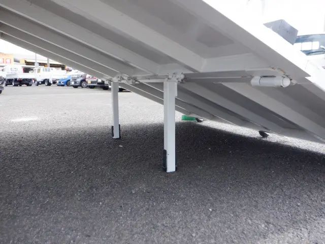 ＵＤ コンドル SKG-MK38L(2WD)の写真21