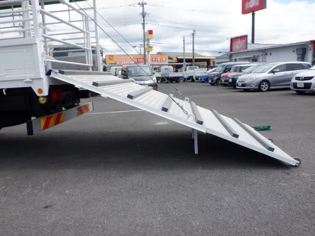 ＵＤ コンドル SKG-MK38L(2WD)の写真22