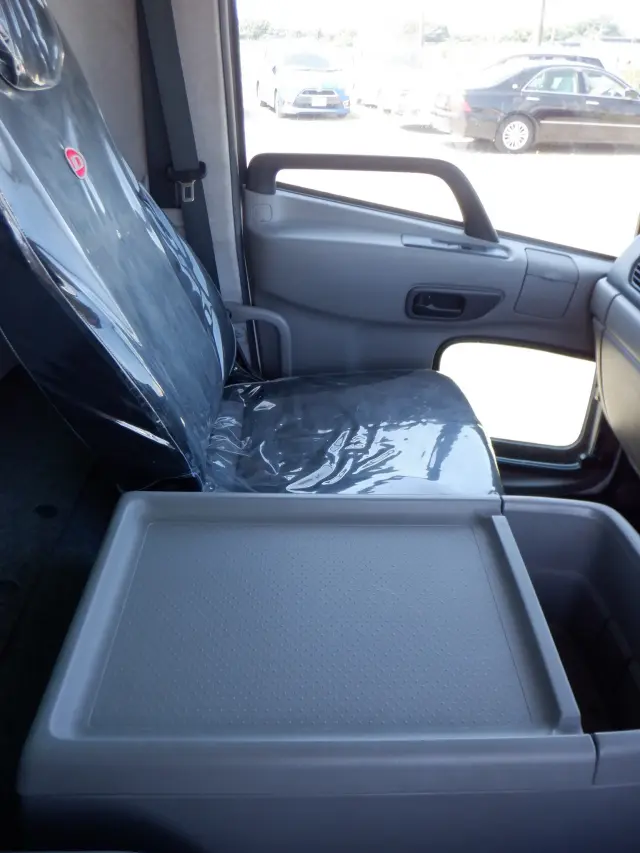 ＵＤ コンドル SKG-MK38L(2WD)の写真43