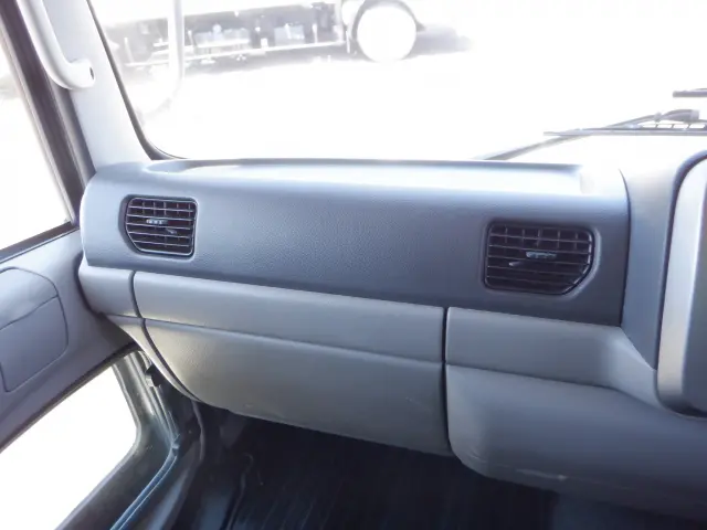 ＵＤ コンドル SKG-MK38L(2WD)の写真44