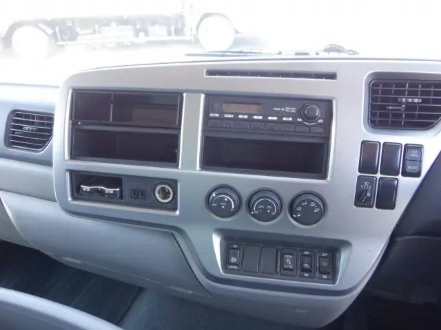 ＵＤ コンドル SKG-MK38L(2WD)の写真45