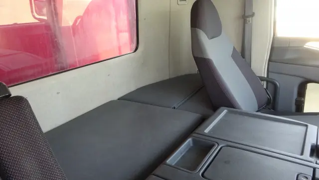 三菱 スーパーグレート QKG-FV50VXの写真9