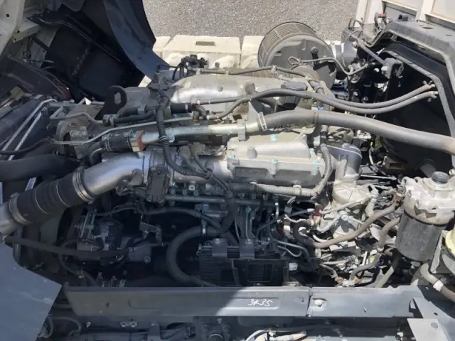 いすゞ ギガ 2PG-CYJ77D(8x4)の写真22