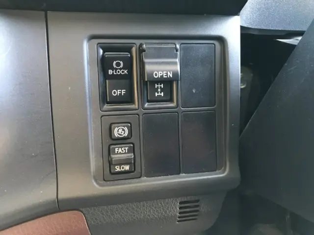 日野 プロフィア 2DG-FS1AGE(6x4)の写真10