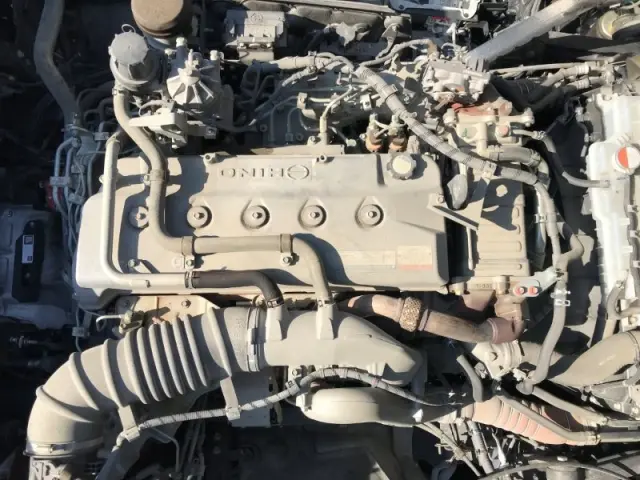 日野 プロフィア 2DG-FS1AGE(6x4)の写真17