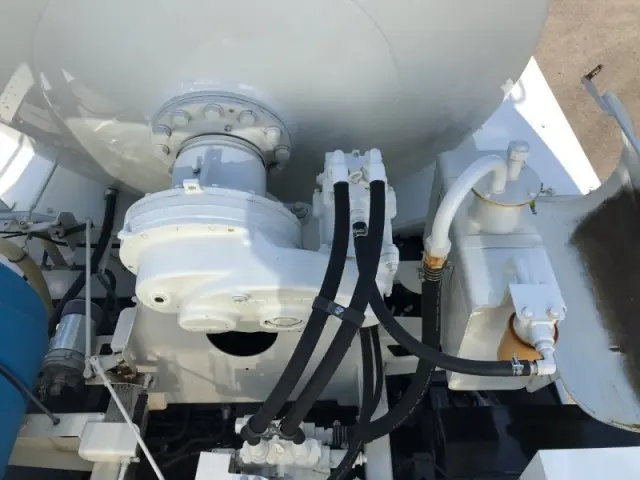 日野 プロフィア 2DG-FS1AGE(6x4)の写真32