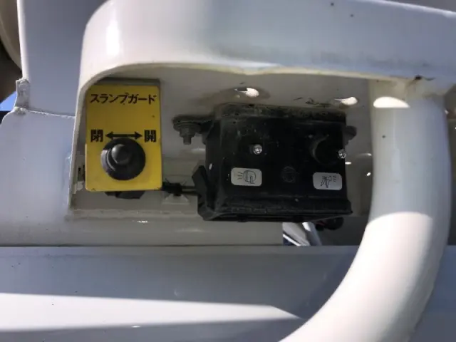 日野 プロフィア 2DG-FS1AGE(6x4)の写真45