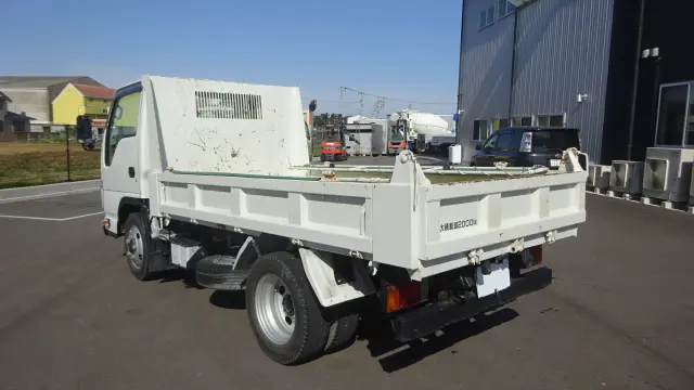 いすゞ エルフ TKG-NKS85AD(4WD)の写真3