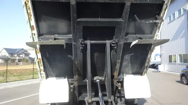 いすゞ エルフ TKG-NKS85AD(4WD)の写真29