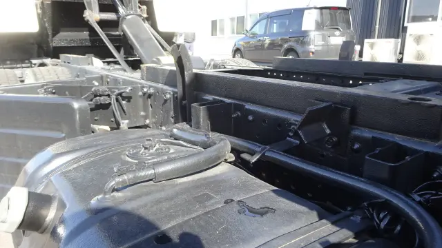 いすゞ エルフ TKG-NKS85AD(4WD)の写真33