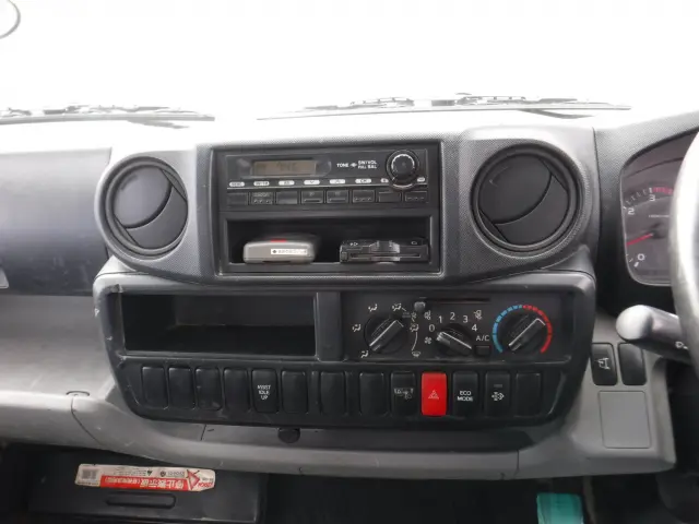 日野 デュトロ TKG-XZU630T(2WD)の写真10
