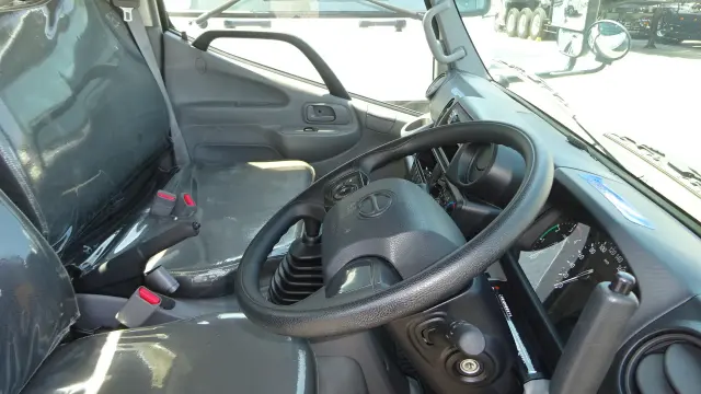 日野 デュトロ 2RG-XZC630Tの写真8