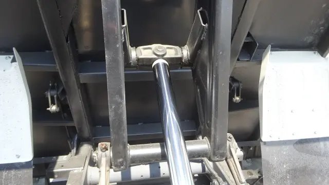 日野 デュトロ 2RG-XZC630Tの写真19