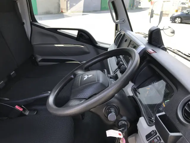 三菱 キャンター TPG-FEA50の写真6