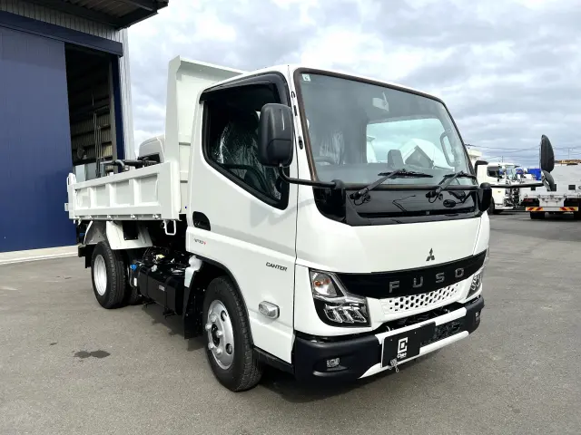 三菱 キャンター 2RG-FBA60(2WD)の写真1