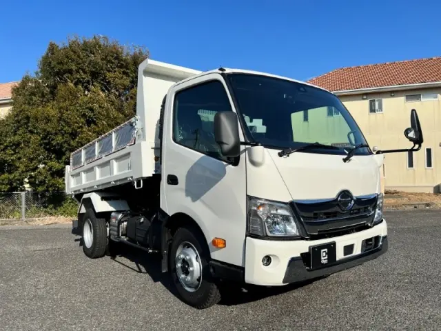 日野 デュトロ 2KG-XZU700の写真1