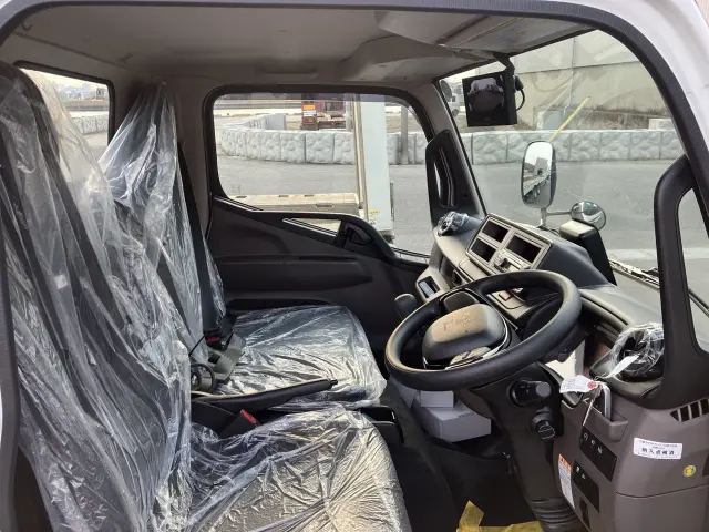 三菱 キャンター 2RG-FBAV0の写真29