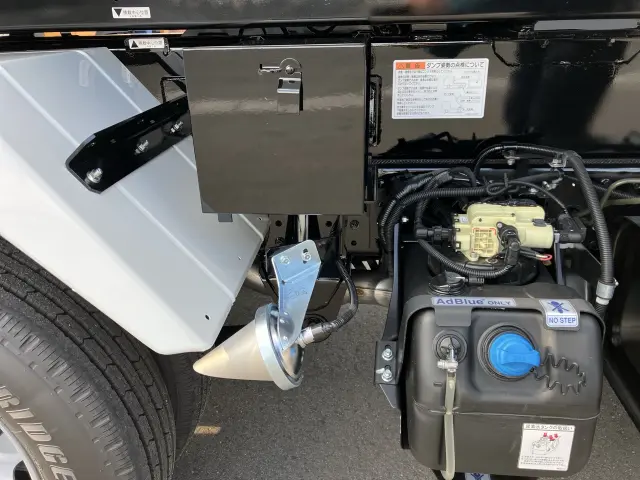 三菱 キャンター 2RG-FBAV0の写真38