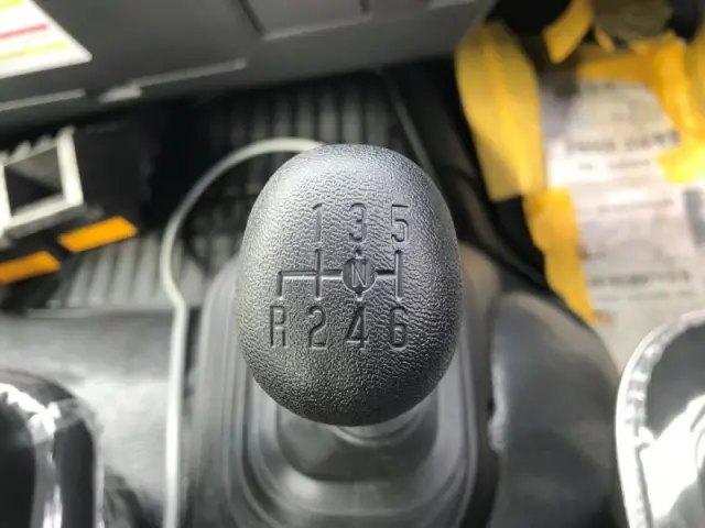 いすゞ フォワード 2RG-FRR90S4の写真12