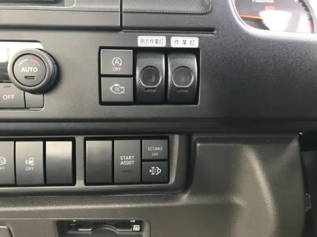 いすゞ フォワード 2RG-FRR90S4の写真14