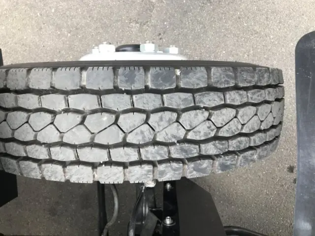 いすゞ フォワード 2RG-FRR90S4の写真26