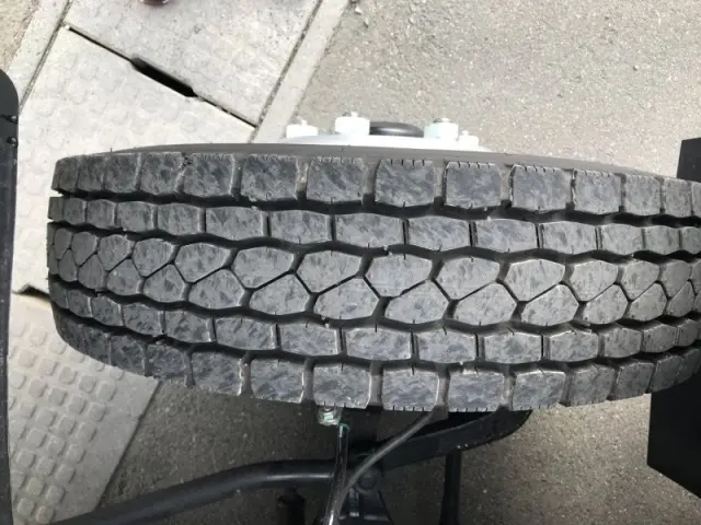 いすゞ フォワード 2RG-FRR90S4の写真28