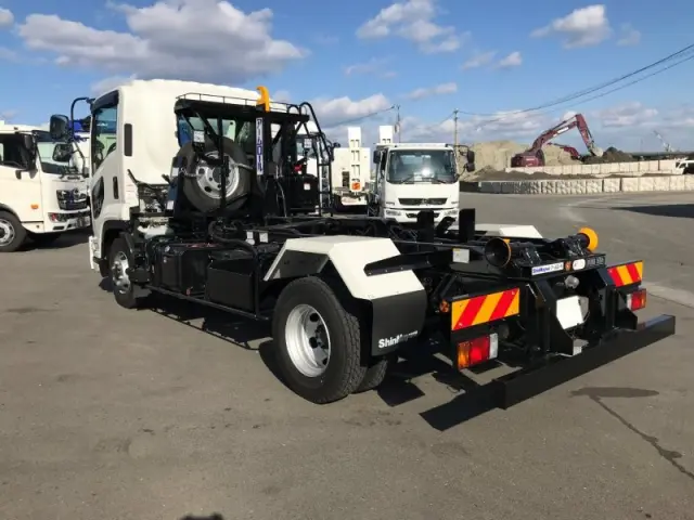 いすゞ フォワード 2RG-FRR90S4の写真3