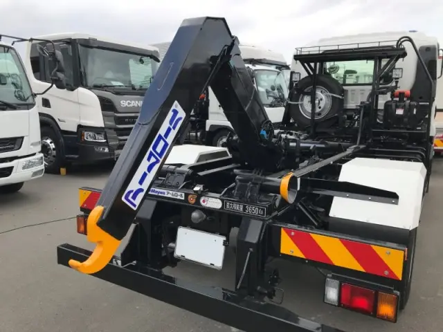 いすゞ フォワード 2RG-FRR90S4の写真31