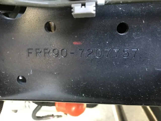 いすゞ フォワード 2RG-FRR90S4の写真38