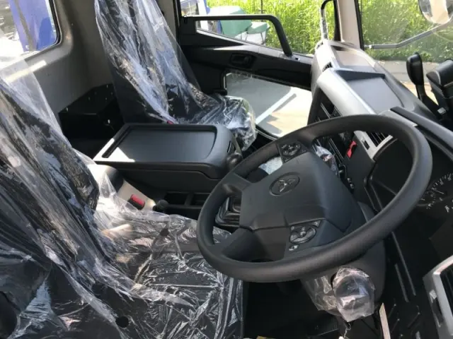 三菱 ファイター 2KG-FK72Fの写真8