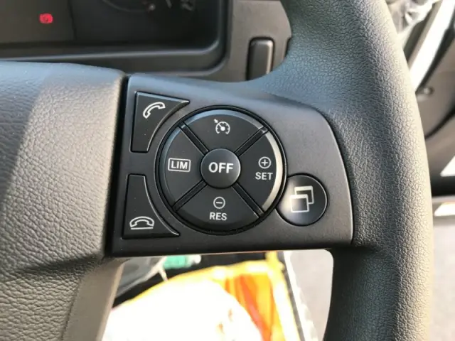 三菱 ファイター 2KG-FK72Fの写真15