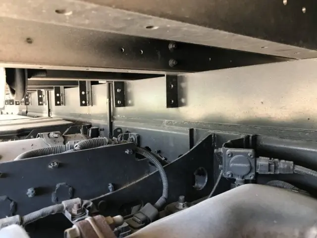 日野 プロフィア QKG-FW1EXBG(8x4)の写真19