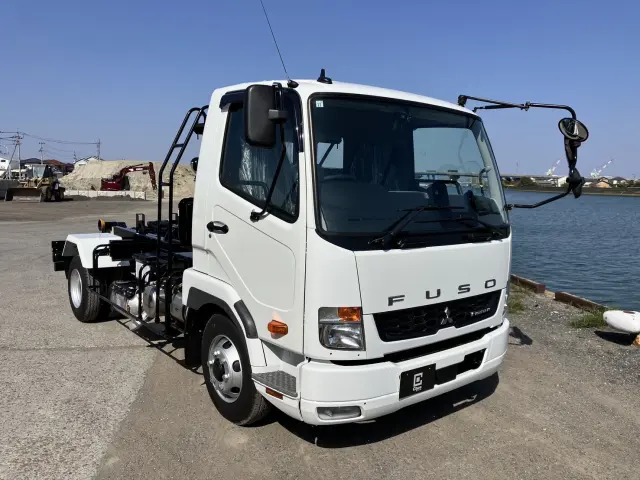 三菱 ファイター 2KG-FK72Fの写真1
