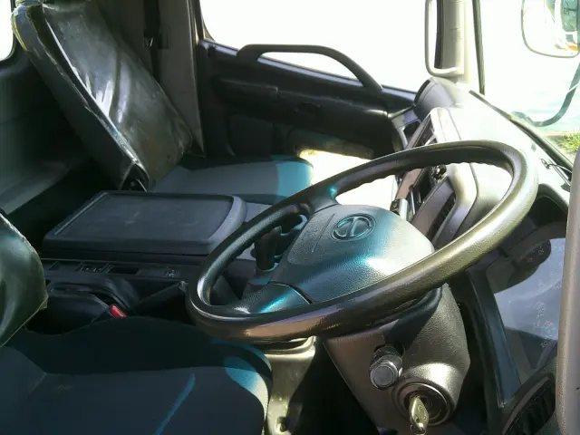 日野 レンジャー QKG-FJ7JJAAの写真5