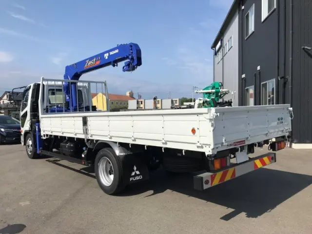 三菱 ファイター 2KG-FK72Fの写真3