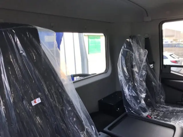 三菱 ファイター 2KG-FK72Fの写真7