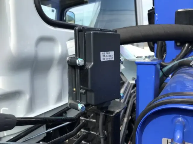 三菱 ファイター 2KG-FK72Fの写真29