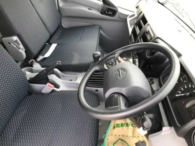 日野 デュトロ 2KG-XZU712Mの写真8