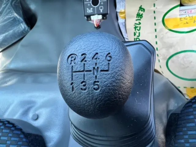 日野 デュトロ 2KG-XZU712Mの写真10