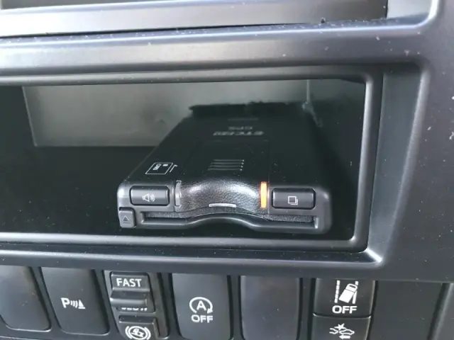 日野 デュトロ 2KG-XZU710Mの写真13