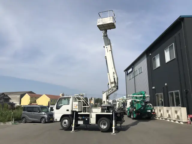 いすゞ エルフ TKG-NKR85ANの写真25