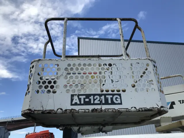 いすゞ エルフ TKG-NKR85ANの写真45