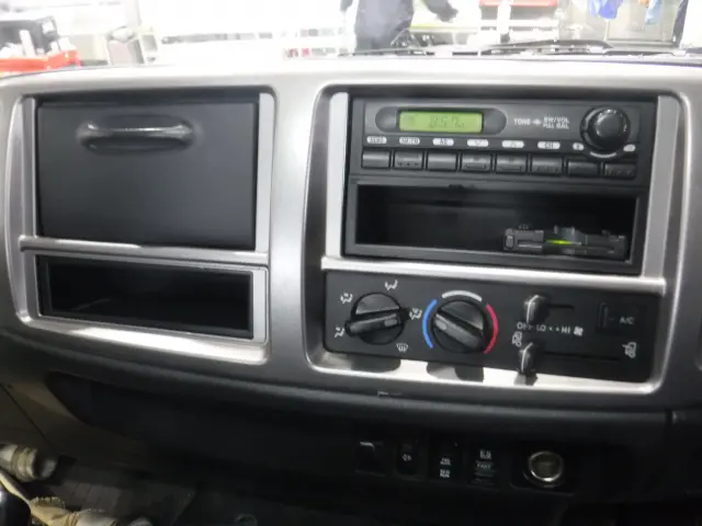 日野 レンジャー TKG-FC9JCAP(2WD)の写真6