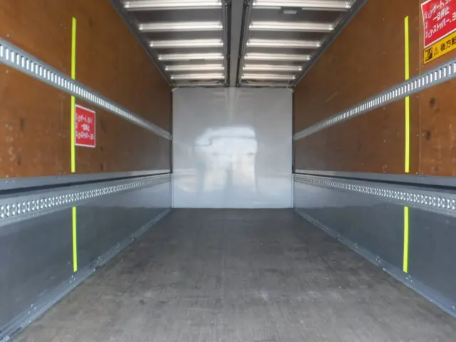 いすゞ フォワード TKG-FRR90S2の写真8