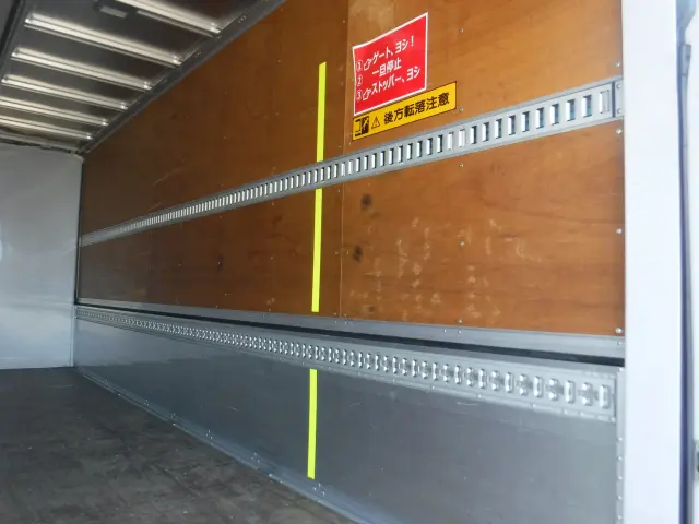 いすゞ フォワード TKG-FRR90S2の写真10