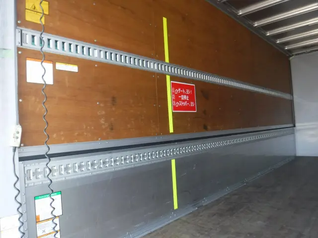 いすゞ フォワード TKG-FRR90S2の写真11