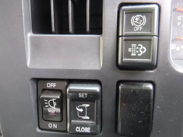 いすゞ フォワード TKG-FRR90S2の写真16