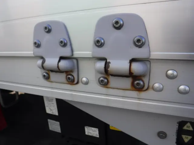 いすゞ フォワード TKG-FRR90S2の写真38