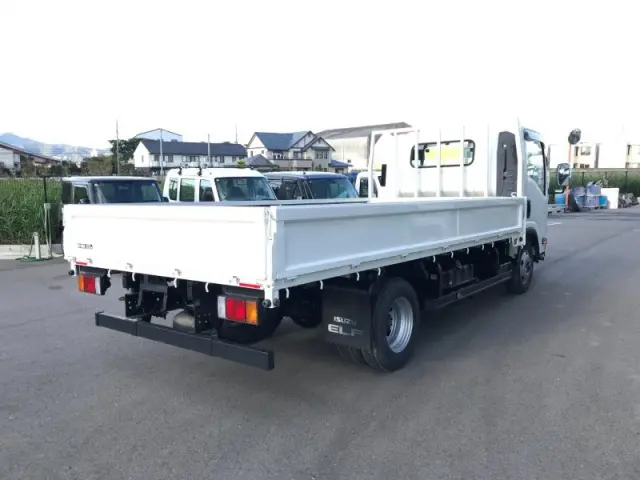 いすゞ エルフ TRG-NPR85ARの写真4